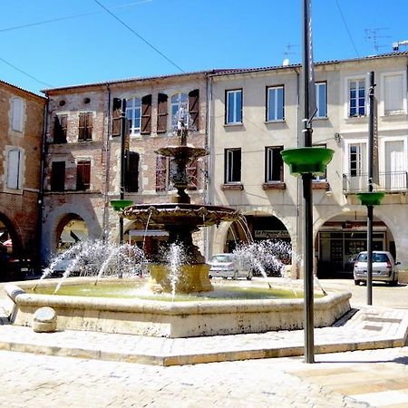Appartement Catharina Villeneuve-sur-Lot Esterno foto